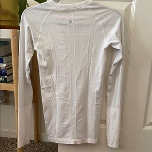 Lululemon Swiftly Tee
